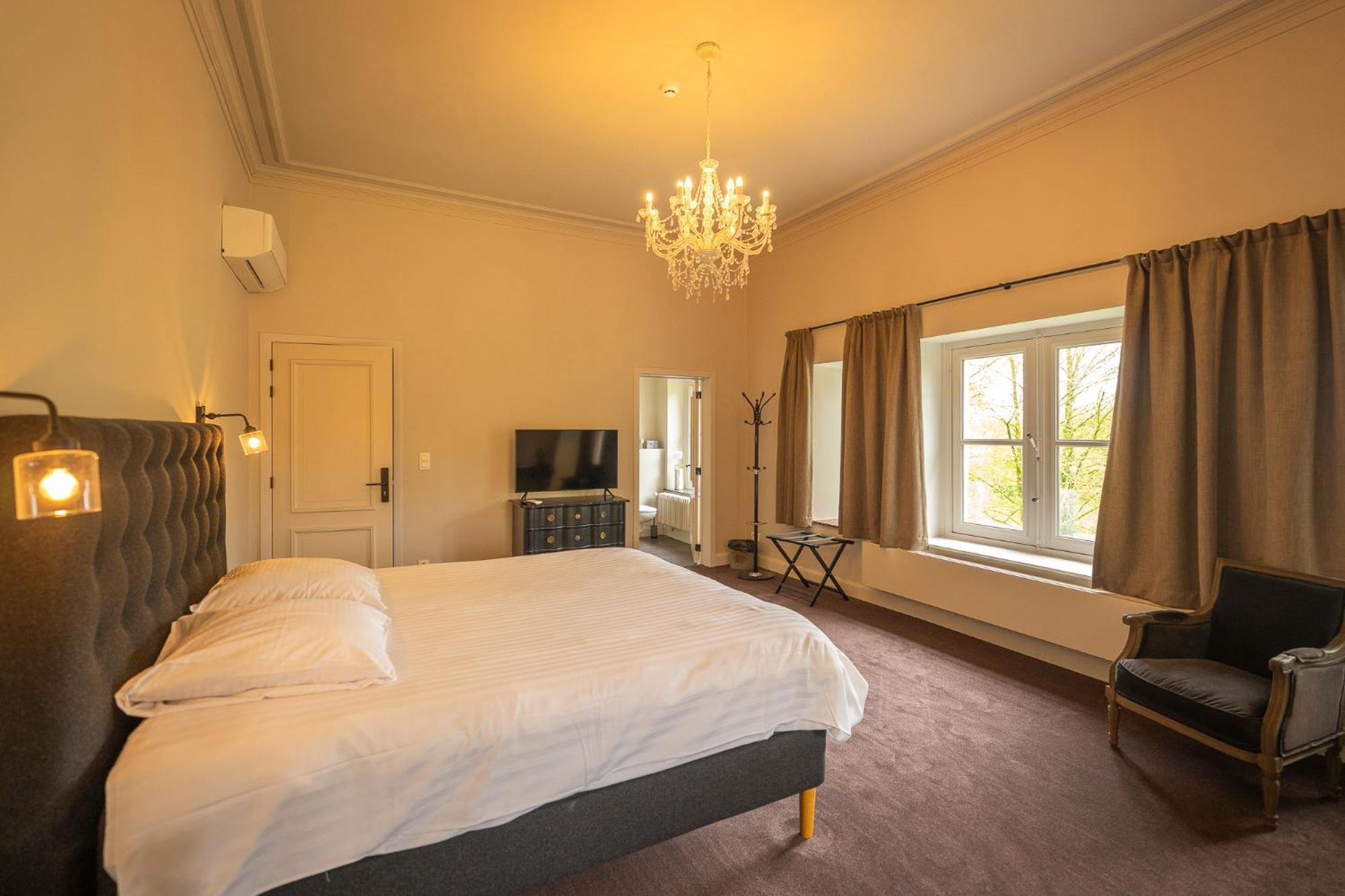 Bed and Breakfast Leyselebeke Castle Bruges Esterno foto